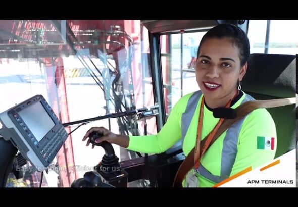 85eb62d1d178324b9ed44847ca713d4cf95fa9bb4a26ff3cefffe1cc0df1ff59.0